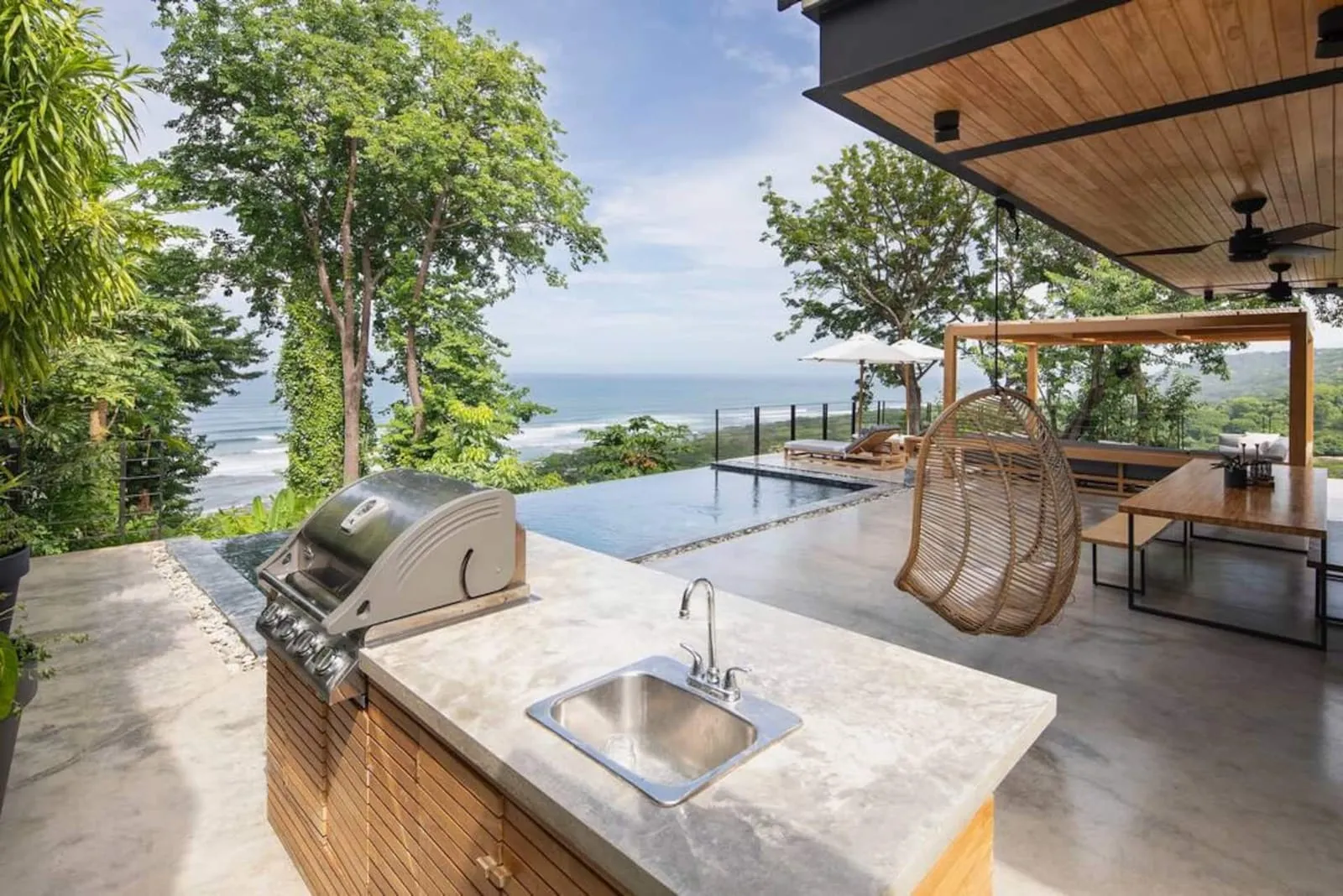 Outdoor kitchen by the pool